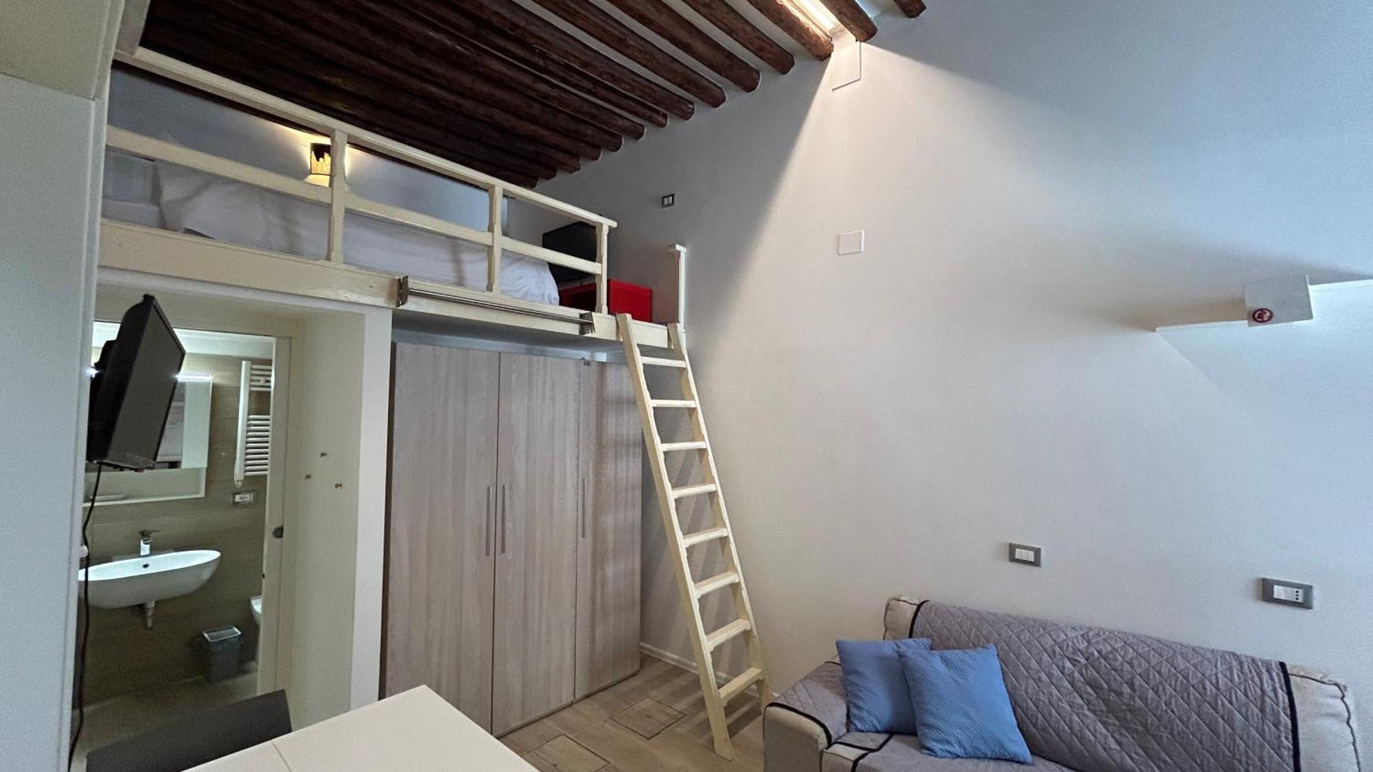Ca Giardini Apartments In Biennale By Bricola Apartments Venedig Rum bild